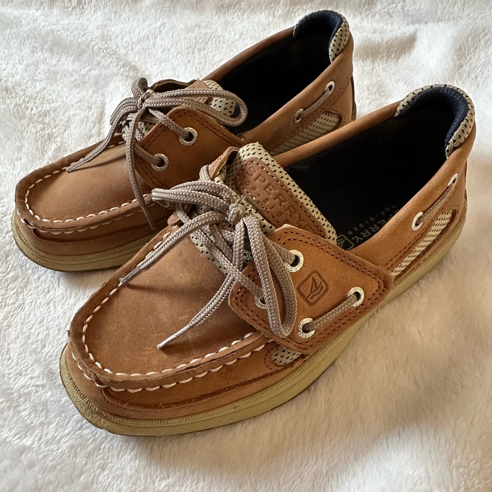Sperry boat shoes